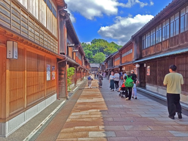 Higashichaya geisha district Kanazawa